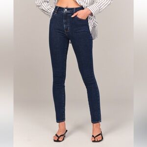 Abercrombie & Fitch High Rise Super Skinny Ankle Jean